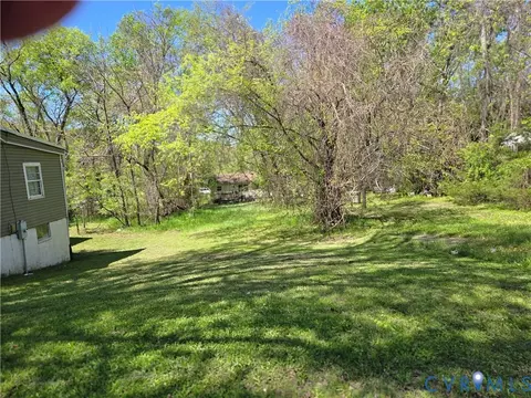 0 S Bridge St, Farmville, VA 23901