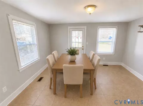 400 5th St, Blackstone, VA 23824 photo 8