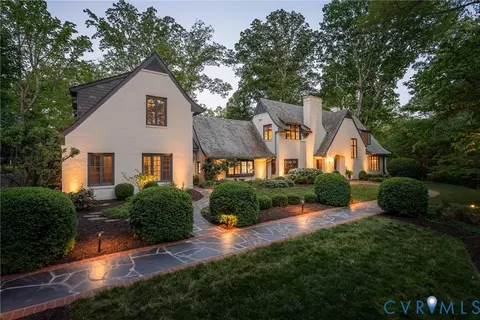 5 Lancaster Ln, Henrico, VA 23229