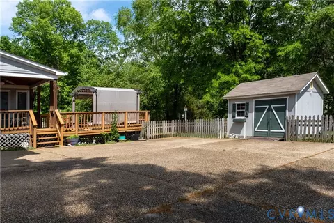 2301 Chartstone Dr, Midlothian, VA 23113 photo 4