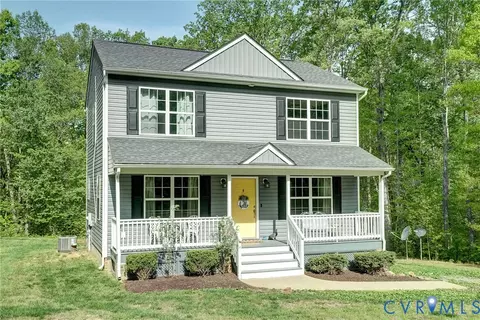 4957 Hill Rd, Kents Store, VA 23084