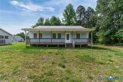 4026 Davis St, Emporia, VA 23847