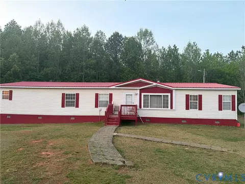 502 Stumps Deadend, Chase City, VA 23924