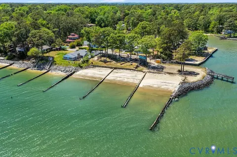 0000 Parker Rd, Reedville, VA 22539