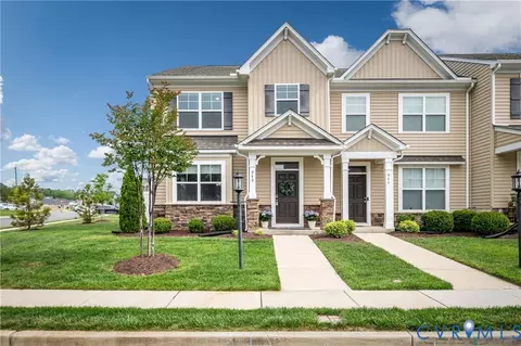 942 Scott Commons Ln, Richmond, VA 23227