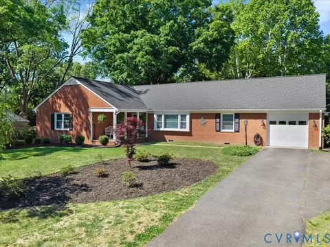 9315 Skyview Dr, Henrico, VA 23229