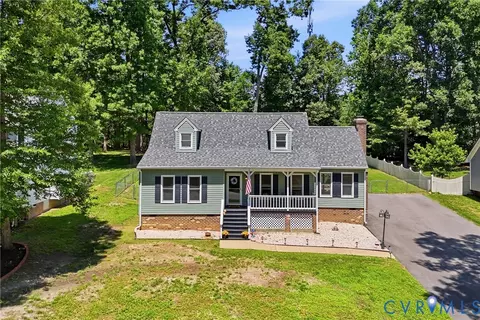 4508 Edenton Pl, Chester, VA 23831