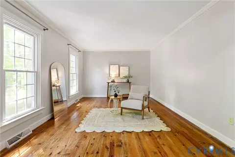 Living - 3612 Stoney Ridge Rd, Midlothian, VA 23112 photo 3 of 5