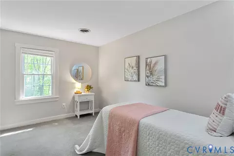 Bedroom - 3612 Stoney Ridge Rd, Midlothian, VA 23112 photo 6 of 7