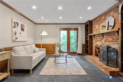 Living - 3612 Stoney Ridge Rd, Midlothian, VA 23112 photo 5 of 5
