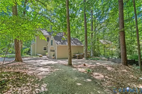 Exterior - 3612 Stoney Ridge Rd, Midlothian, VA 23112 photo 10 of 10