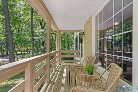 Exterior - 3612 Stoney Ridge Rd, Midlothian, VA 23112 photo 2 of 9