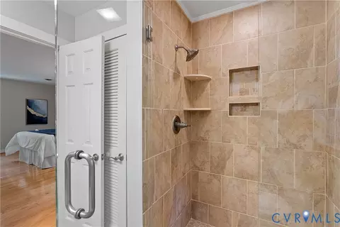 Bath - 3612 Stoney Ridge Rd, Midlothian, VA 23112 photo 2 of 3