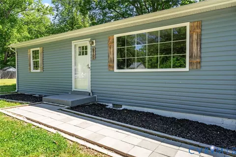 6701 Lakemont Rd, Quinton, VA 23141