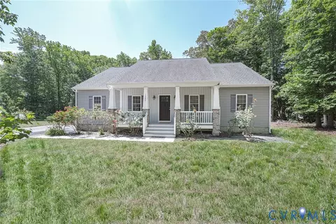 1297 Manfield Rd, Manquin, VA 23106