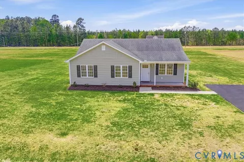 29156 Meadowview Dr, Waverly, VA 23890