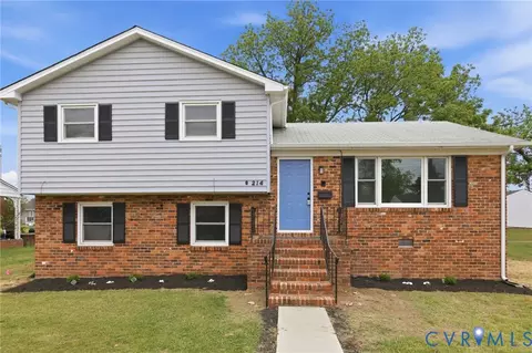 214 Lyons Ave, Colonial Heights, VA 23834