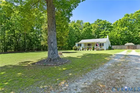 435 Clayville Rd, Powhatan, VA 23139