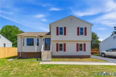 952 Pleasant St, Richmond, VA 23223