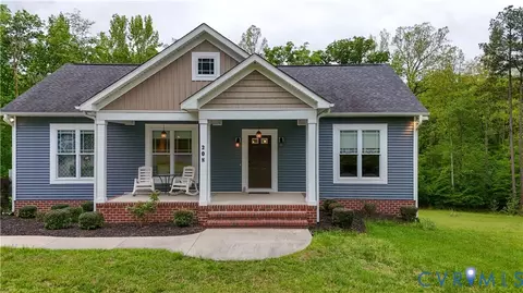 208 Thomas Cir, Farmville, VA 23901