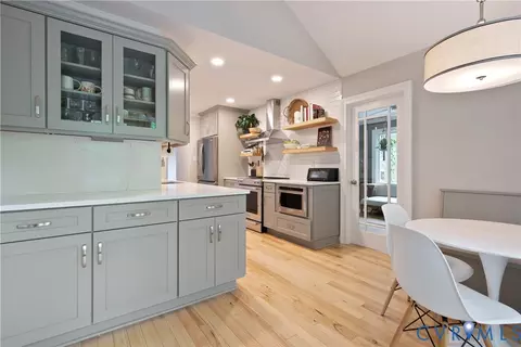 Kitchen - 3111 Middlewood Rd, Midlothian, VA 23113 photo 1 of 5