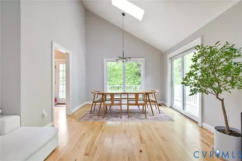 Dining - 3111 Middlewood Rd, Midlothian, VA 23113 photo 1 of 2