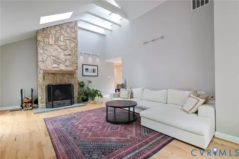 Living - 3111 Middlewood Rd, Midlothian, VA 23113 photo 1 of 3