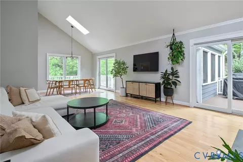 Living - 3111 Middlewood Rd, Midlothian, VA 23113 photo 3 of 3