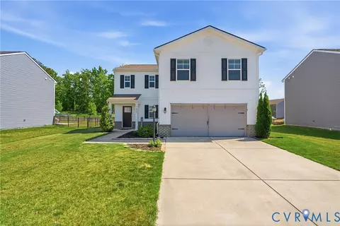 7833 Faisan Ln, New Kent, VA 23124
