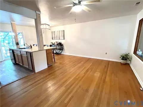 Living - 1670 Holly Dr, Gloucester Point, VA 23062 photo 1 of 6