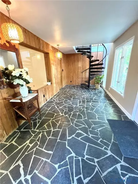 Entry Way - 1670 Holly Dr, Gloucester Point, VA 23062 photo 1 of 5