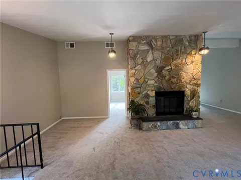 Living - 1670 Holly Dr, Gloucester Point, VA 23062 photo 3 of 6