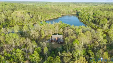 3310 Lake Dr, Sandy Hook, VA 23153