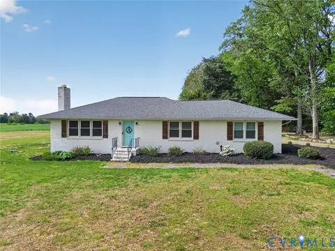 2031 Fairground Rd, Maidens, VA 23102