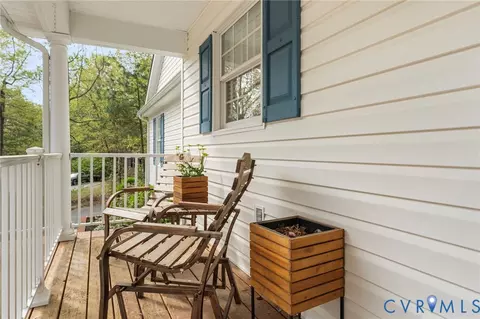 Exterior - 90 Eula Ct, Aylett, VA 23009 photo 4 of 11