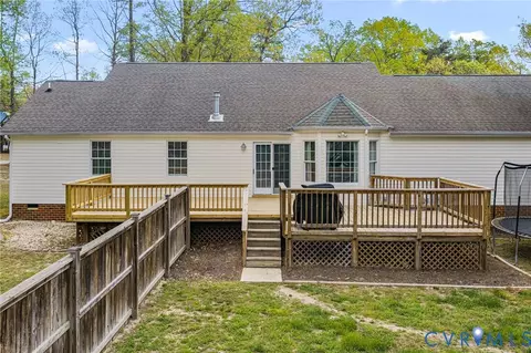 Exterior - 90 Eula Ct, Aylett, VA 23009 photo 5 of 11