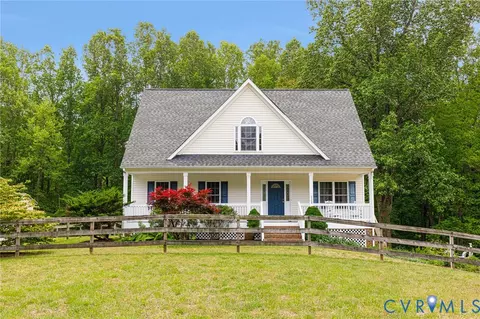 112 E Woodland Rd, Williamsburg, VA 23188