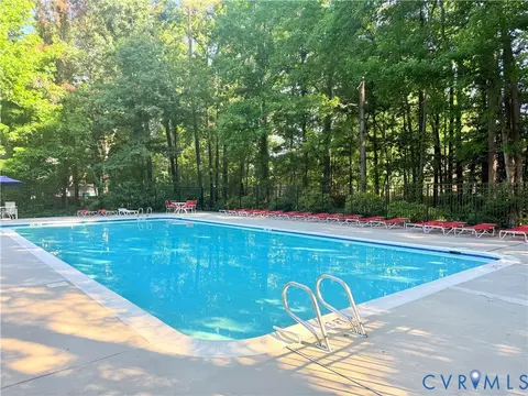 1989 Airy Cir, Henrico, VA 23238
