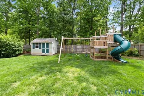 Exterior - 13003 Ashtree Rd, Midlothian, VA 23114 photo 6 of 9