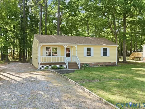 19513 Julep Cir, South Chesterfield, VA 23834