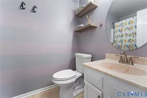 Bath - 5605 Chatmoss Rd, Midlothian, VA 23112 photo 2 of 3