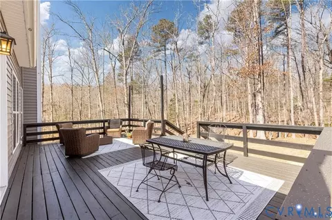 Exterior - 19620 Ahern Rd, Moseley, VA 23120 photo 5 of 8