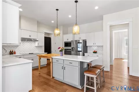 Kitchen - 19620 Ahern Rd, Moseley, VA 23120 photo 1 of 4
