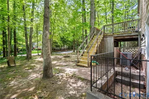 Exterior - 13715 Sutters Mill Cir, Midlothian, VA 23112 photo 2 of 5
