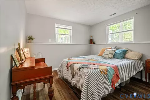 Bedroom - 13715 Sutters Mill Cir, Midlothian, VA 23112 photo 3 of 5