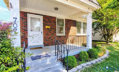 707 Hamilton Ave, Colonial Heights, VA 23834