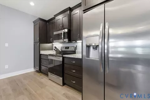 Kitchen - 15315 Keelers Mill Rd, Dewitt, VA 23840 photo 1 of 3
