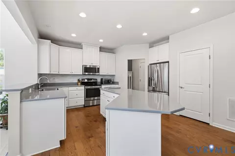 3055 Barnack Rd, Midlothian, VA 23112 photo 10