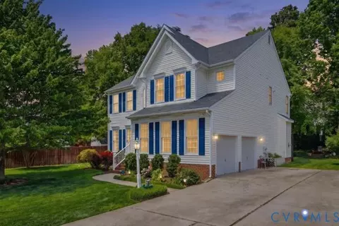 7612 Hungary Woods Ter, Glen Allen, VA 23060