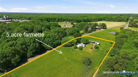688 Three Chopt Rd, Manakin Sabot, VA 23103